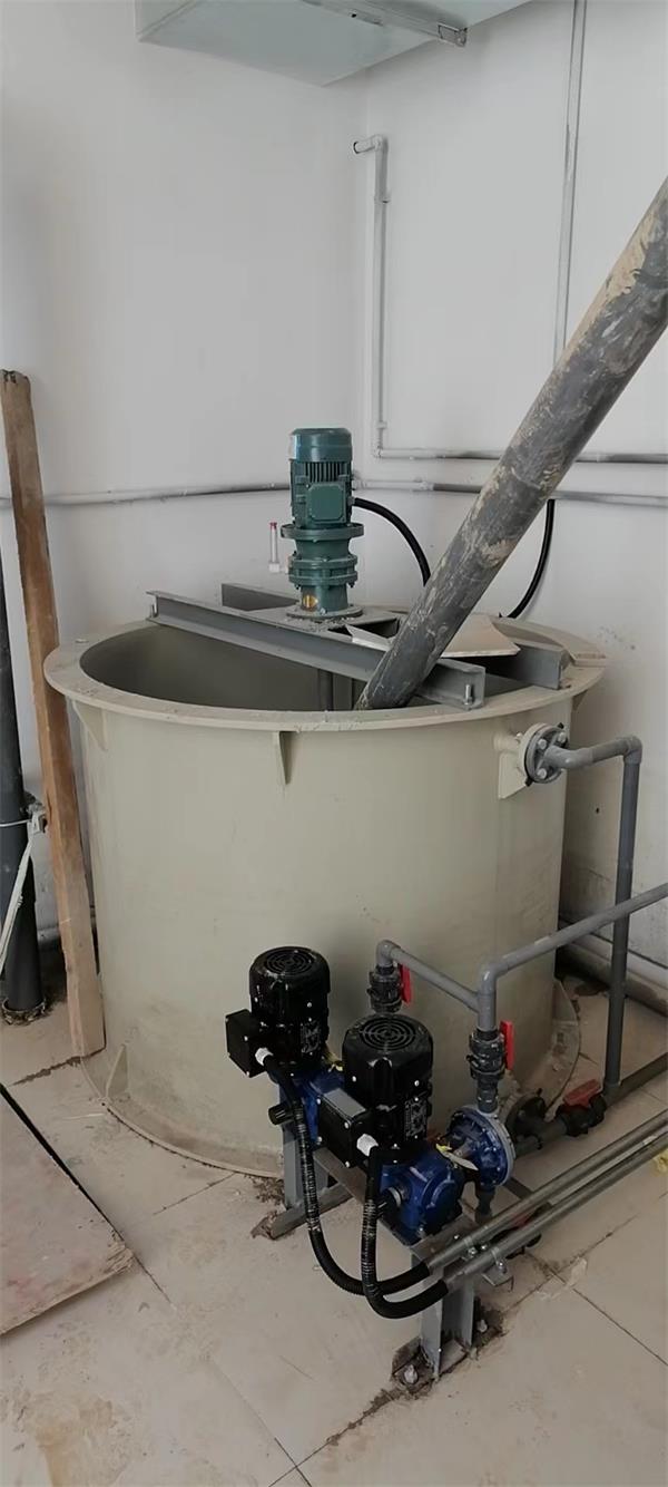 湖北pp廢氣洗滌塔加藥桶