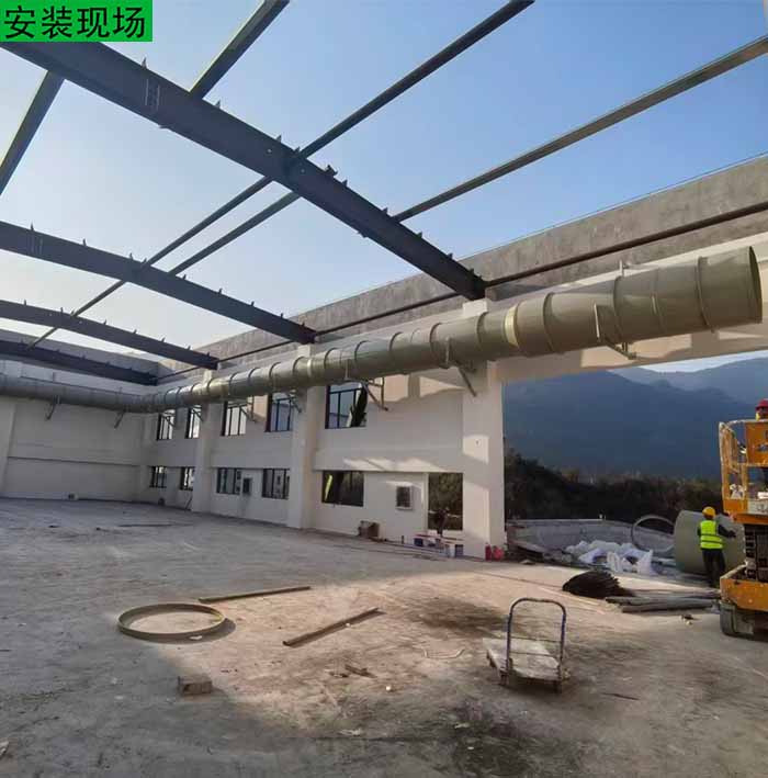 噴淋塔安裝現場